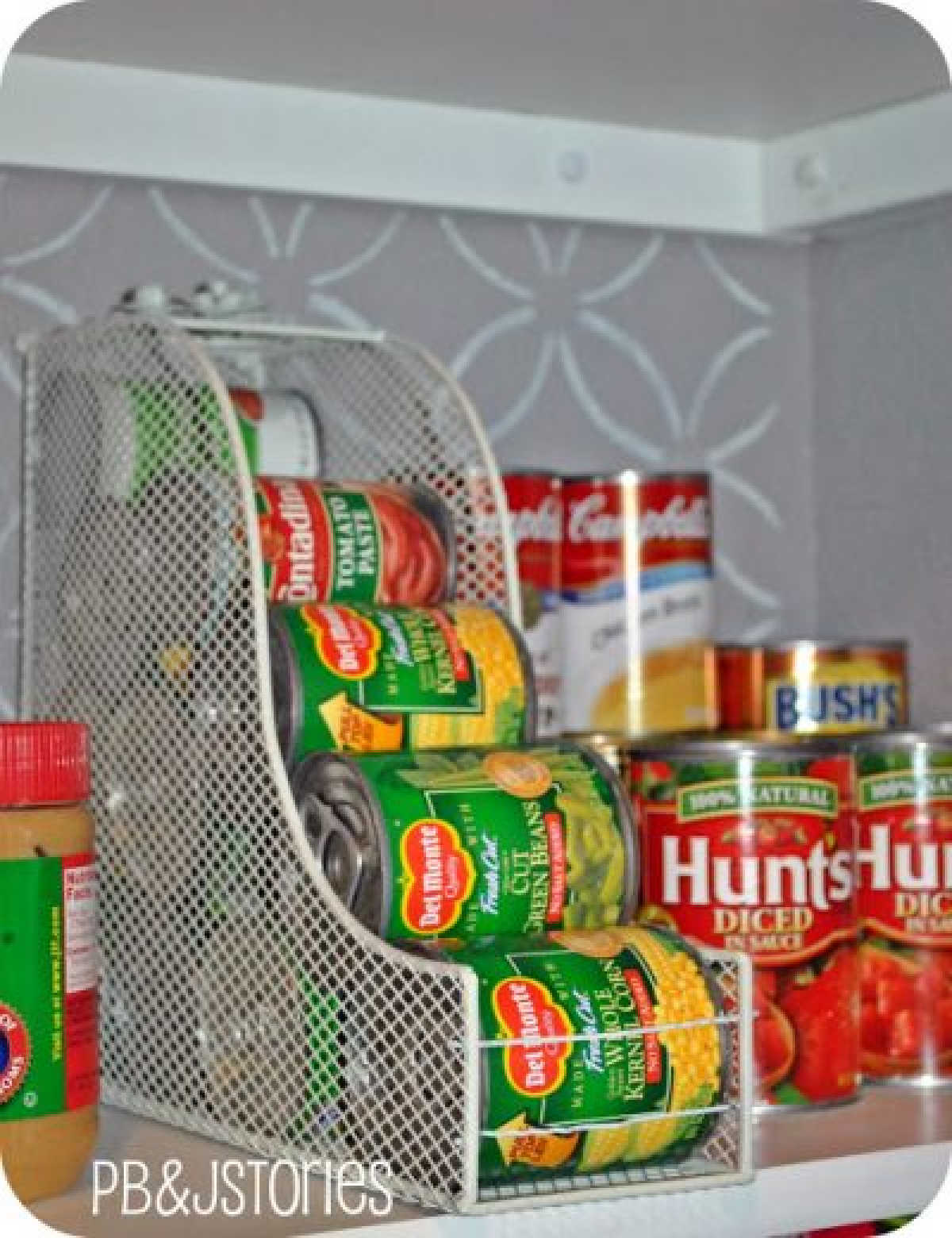 Learn how to organize canned food with these easy canned food storage ideas. Over 15 canned food storage hacks that will get your pantry in order.