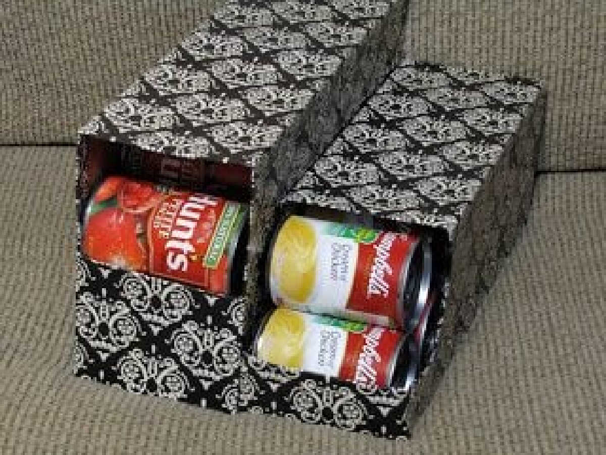 Learn how to organize canned food with these easy canned food storage ideas. Over 15 canned food storage hacks that will get your pantry in order.
