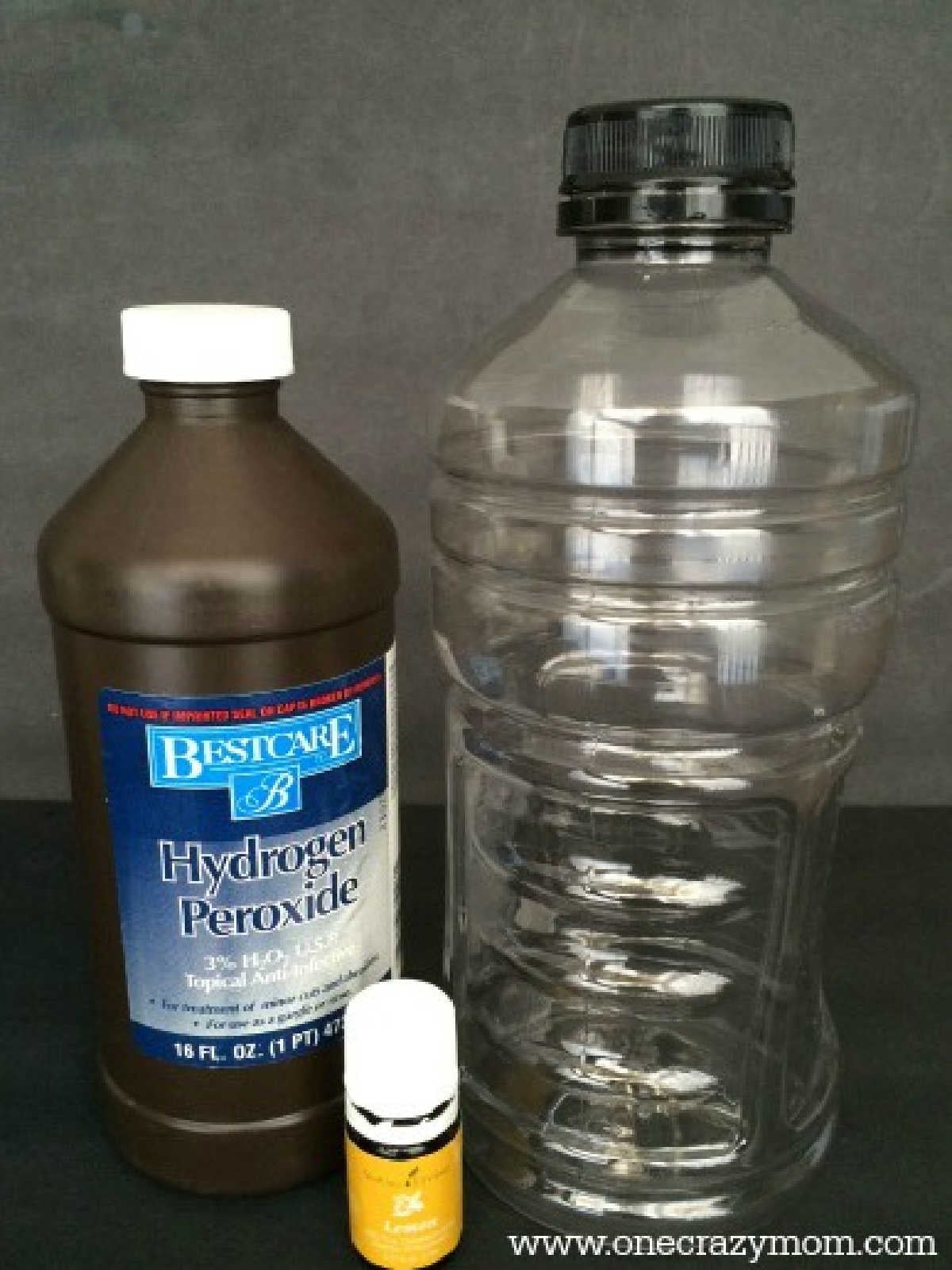 Never worry about chemicals again and make natural bleach alternative. It's so easy to make homemade bleach. You will love this simple bleach alternative.