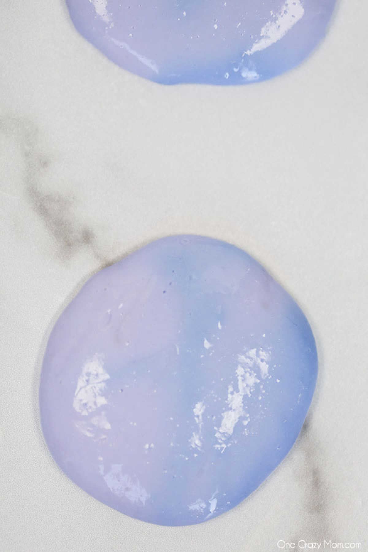 Color Changing Silly Putty Recipe is fun to make and a blast to play with. The kids will love to learn how to make silly putty that changes color.